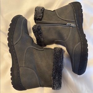 Khombu Gray Ankle Boots with Faux Fur Trim